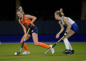 Charlotte de Vries had two shots in the final minutes but was unable to give SU the game-winning goal. 