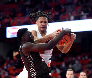 Buddy Boeheim’s 18-point second half pushed the Orange to a win over Brown.